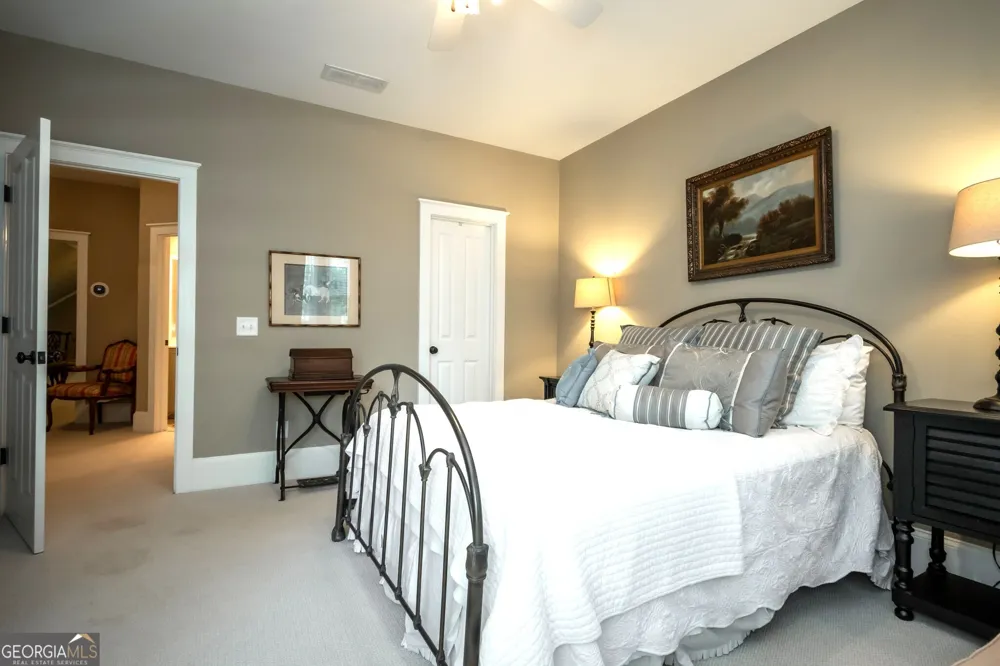 11 Chestnut Oak RUN Athens, GA 30607