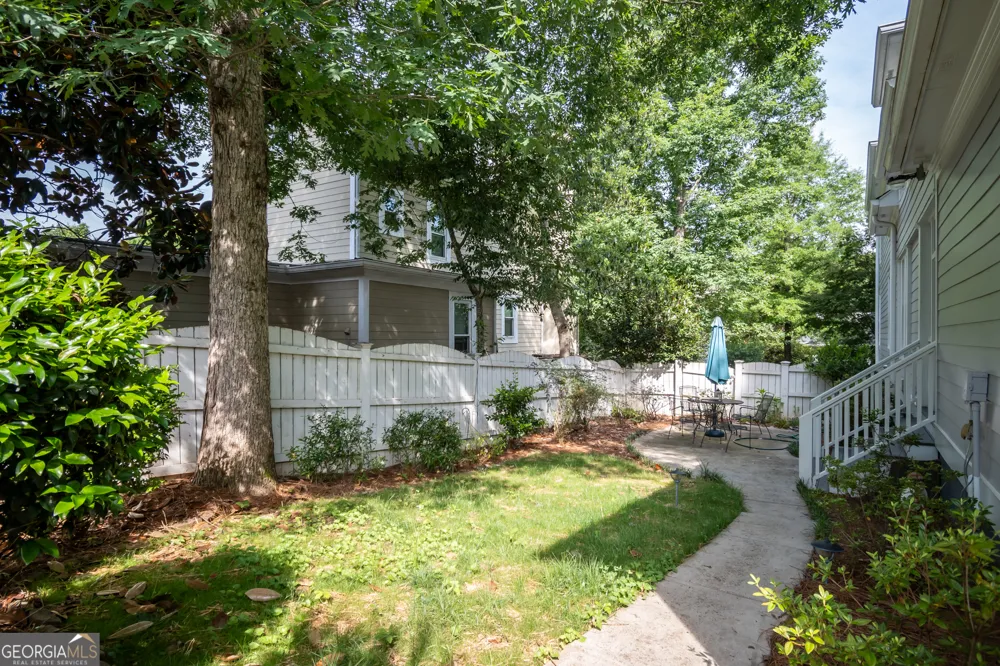 11 Chestnut Oak RUN Athens, GA 30607