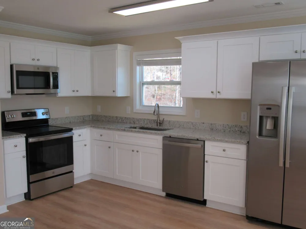 745 Old Kerns RD Dawsonville, GA 30534