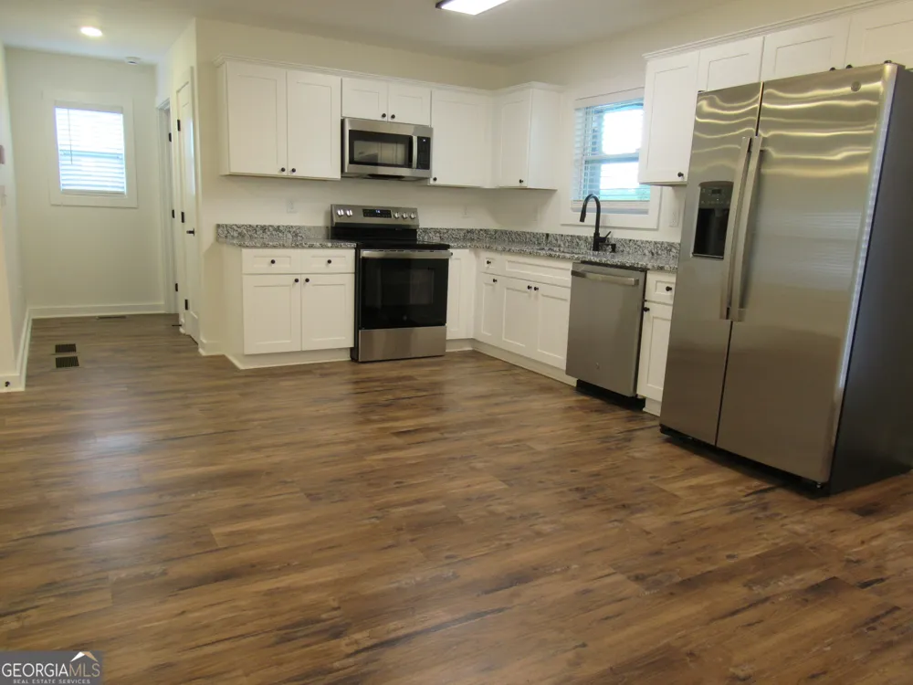765 Old Kerns RD Dawsonville, GA 30534