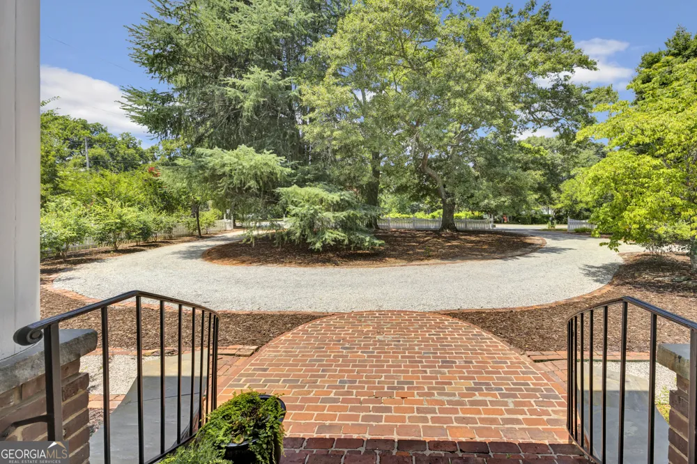1102 Emory ST Oxford, GA 30054