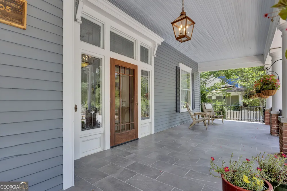1102 Emory ST Oxford, GA 30054
