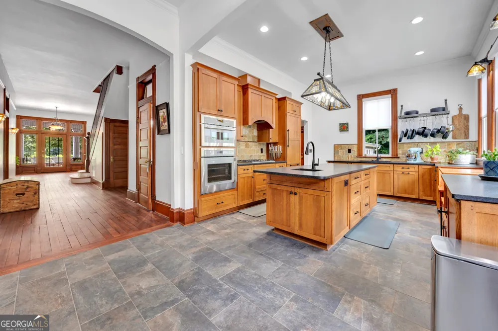 1102 Emory ST Oxford, GA 30054