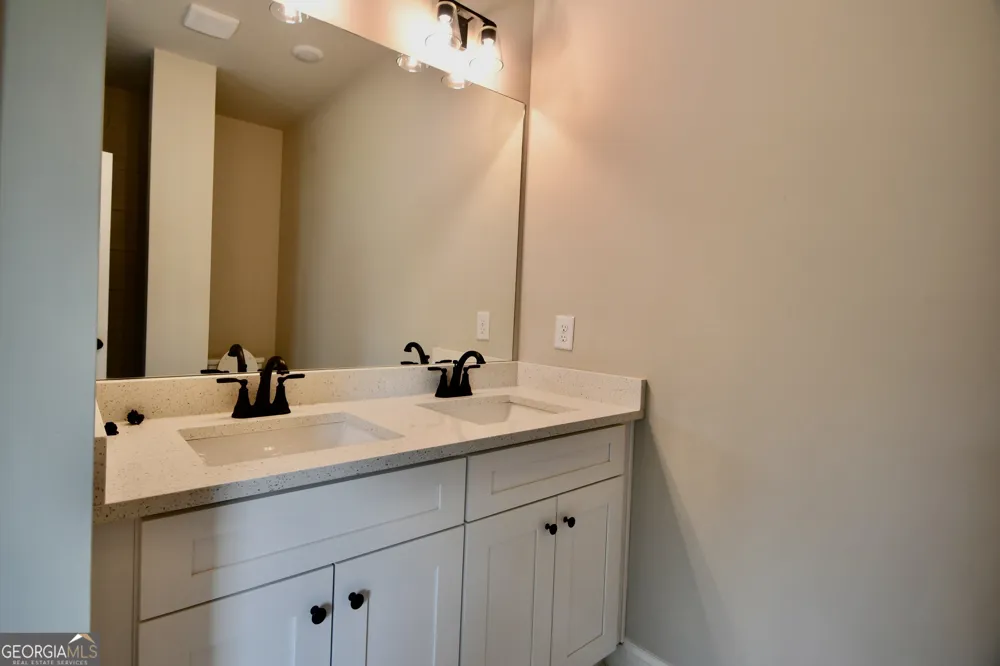 225 Timsbury DR Athens, GA 30607