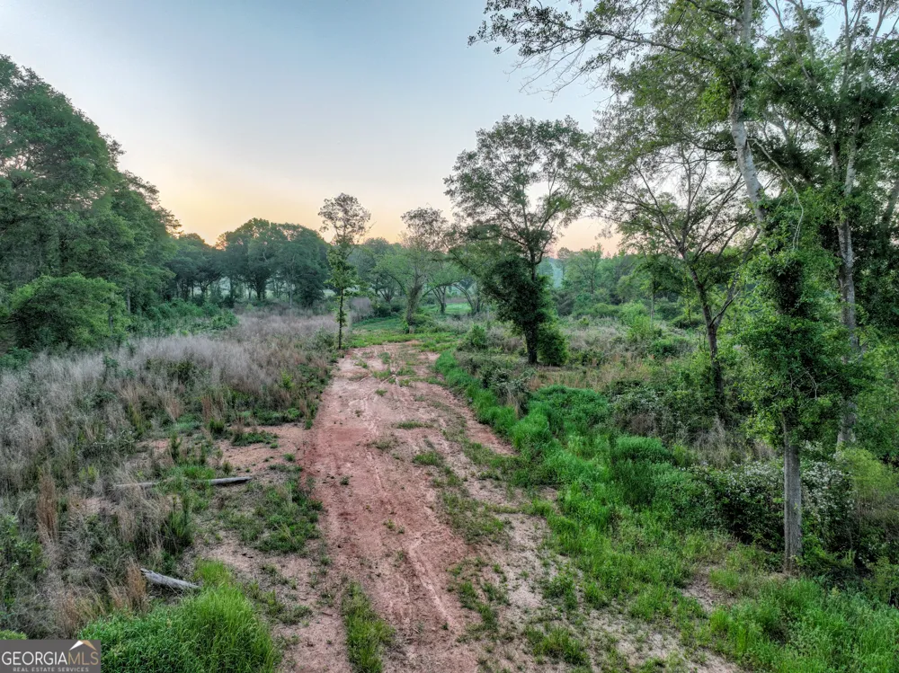 0 Zebulon RD Milner, GA 30257