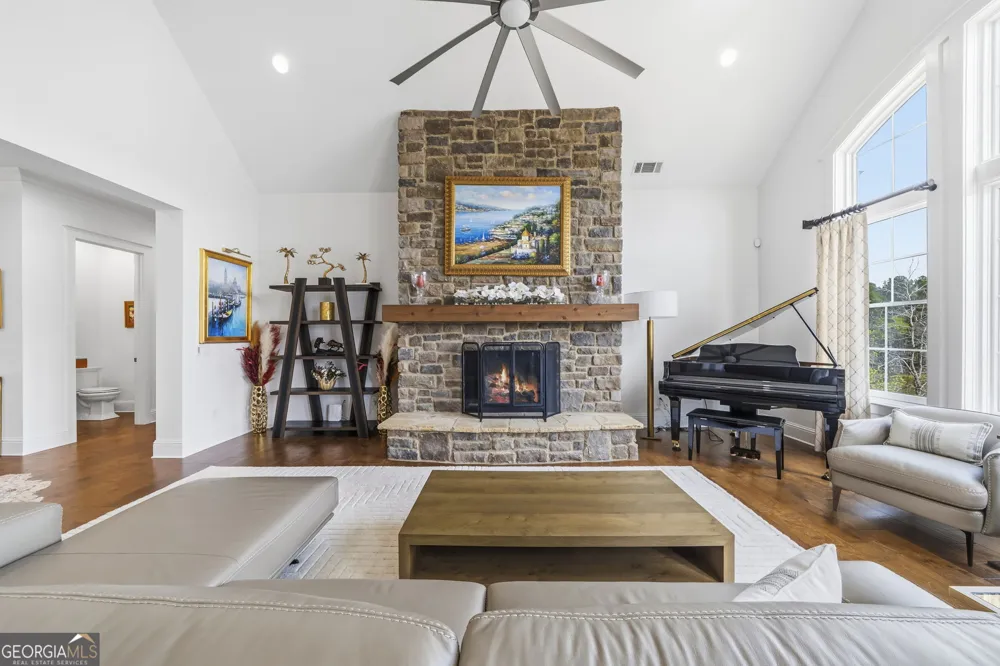 1060 Ridge Grove CT Greensboro, GA 30642