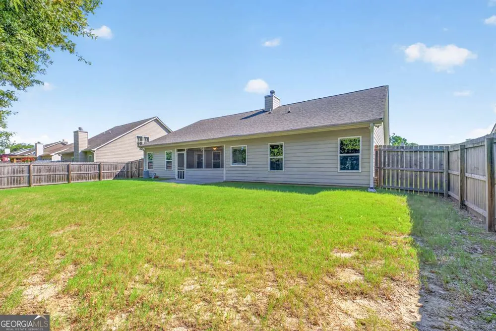 1239 Oak Springs WAY Statham, GA 30666