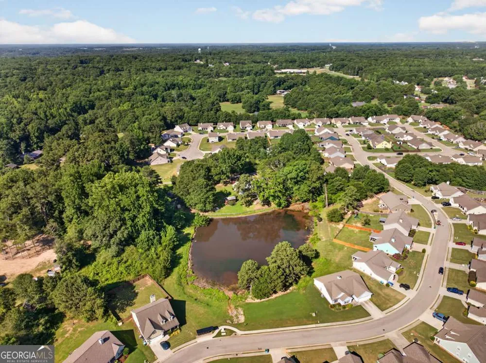 1239 Oak Springs WAY Statham, GA 30666