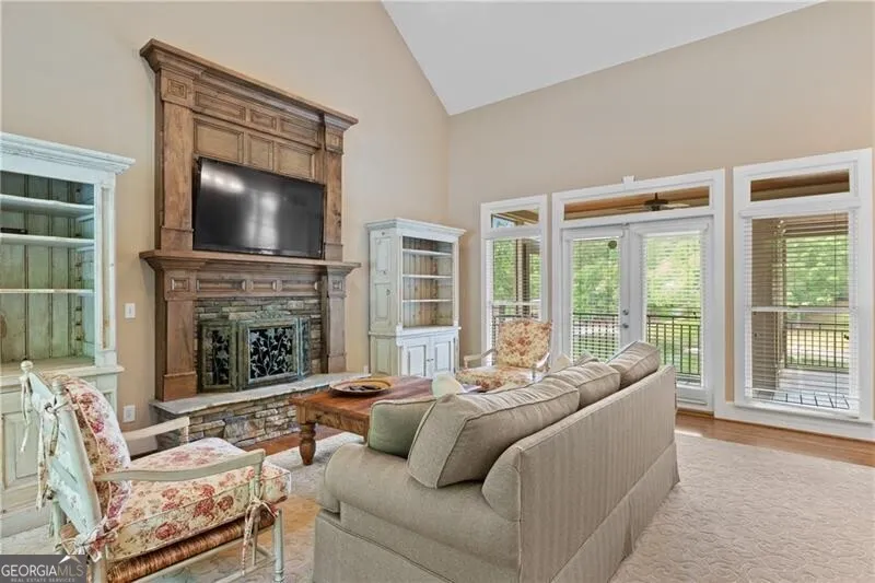 1041 Fox Chase RUN Greensboro, GA 30642