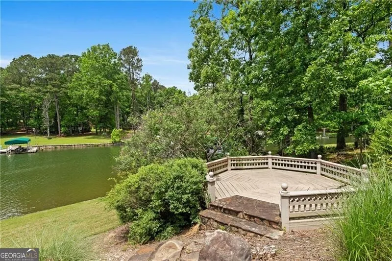 1041 Fox Chase RUN Greensboro, GA 30642