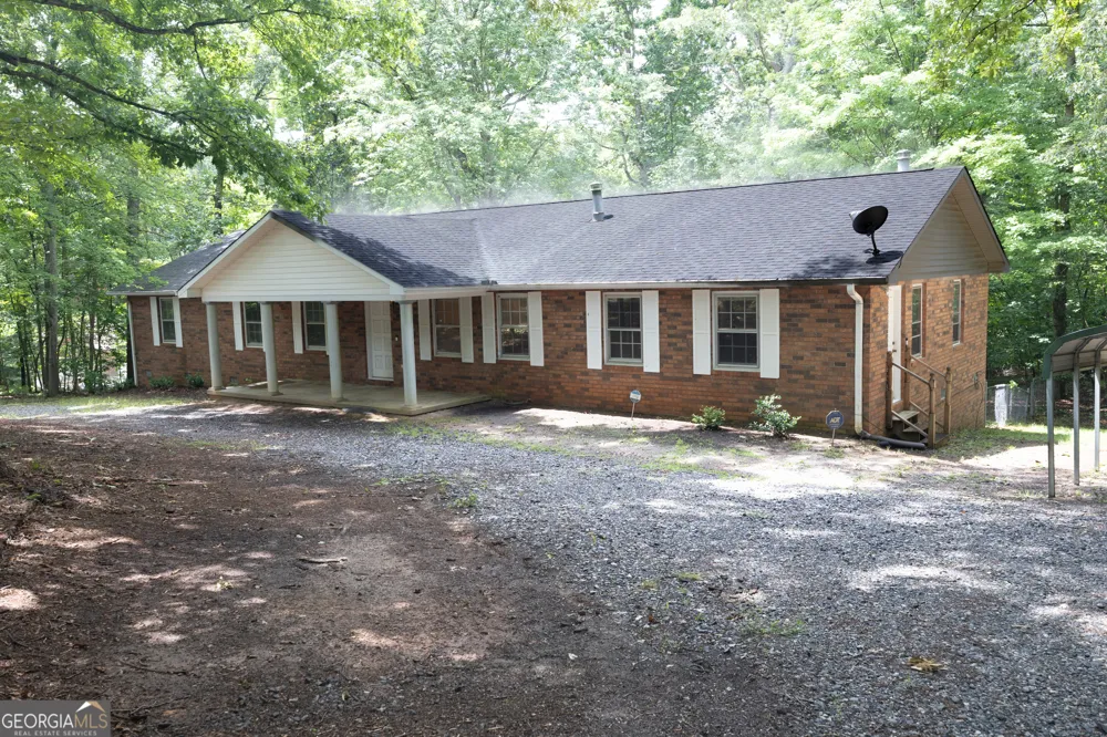 240 Bent Oak DR Cornelia, GA 30531