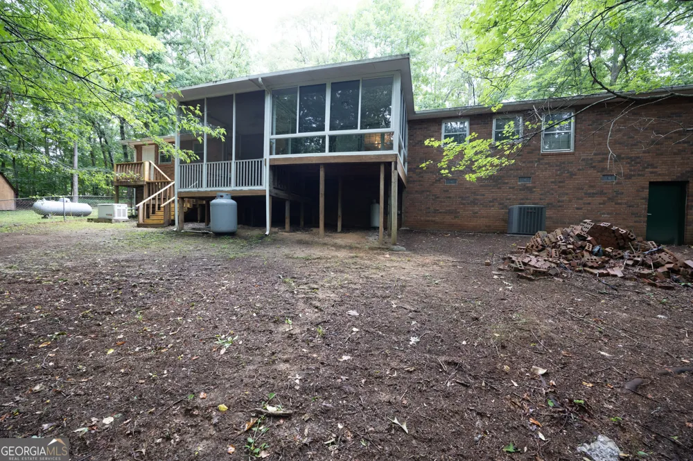 240 Bent Oak DR Cornelia, GA 30531