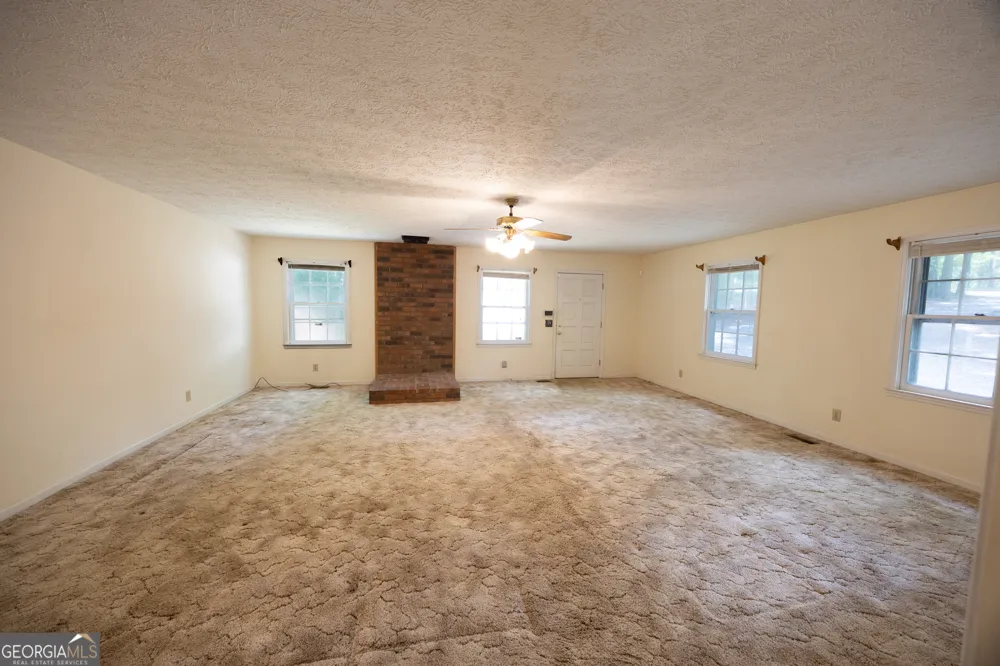 240 Bent Oak DR Cornelia, GA 30531