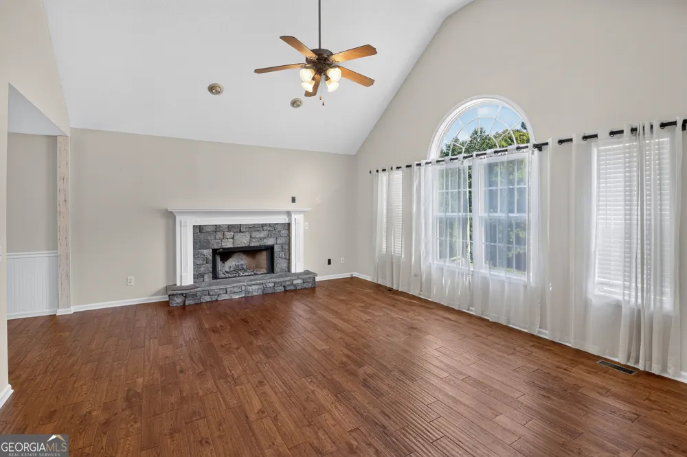 115 Nelson Ridge DR Ball Ground, GA 30107