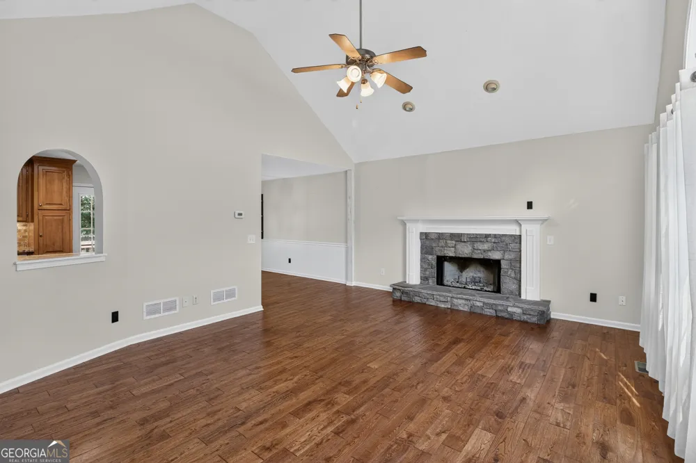 115 Nelson Ridge DR Ball Ground, GA 30107