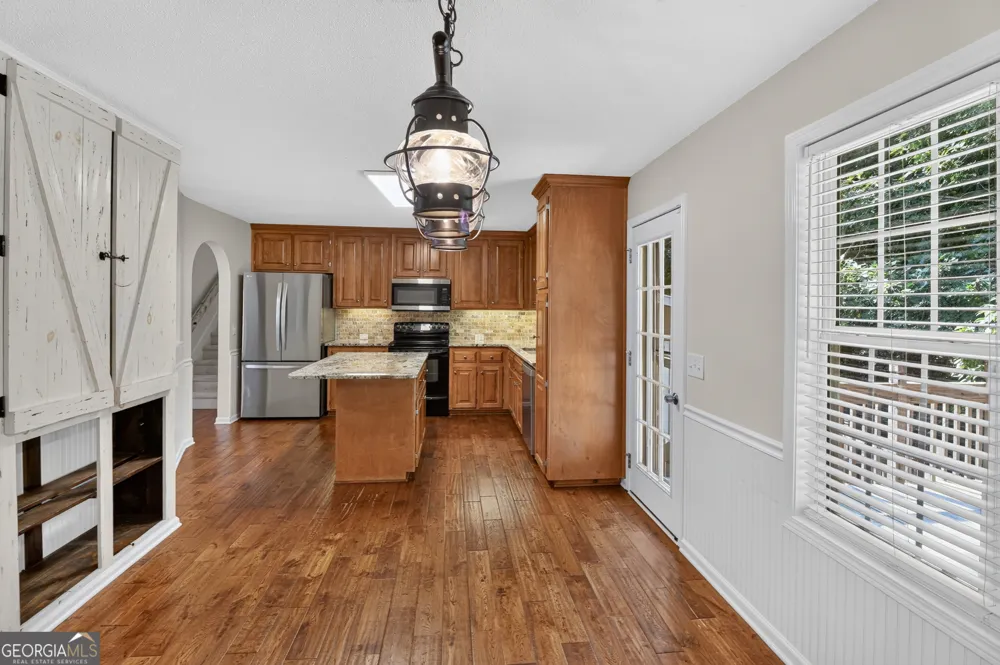 115 Nelson Ridge DR Ball Ground, GA 30107