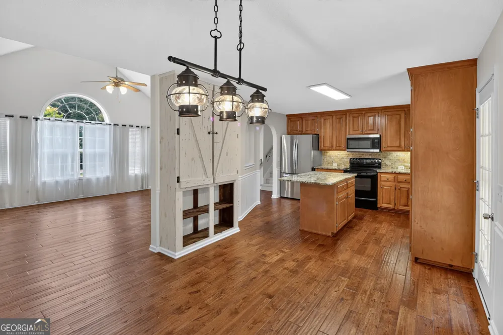 115 Nelson Ridge DR Ball Ground, GA 30107