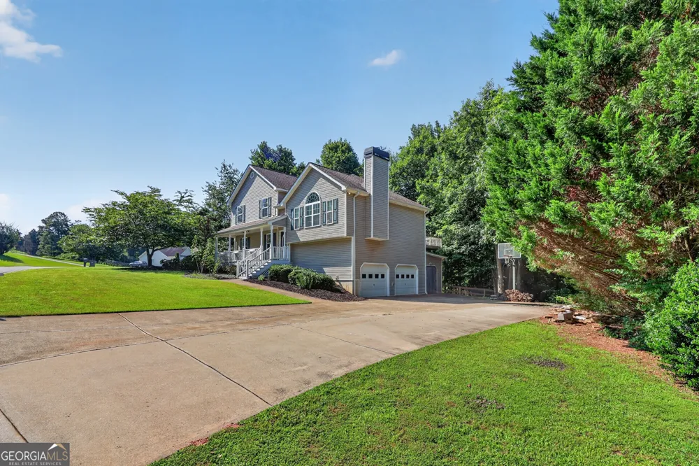 115 Nelson Ridge DR Ball Ground, GA 30107