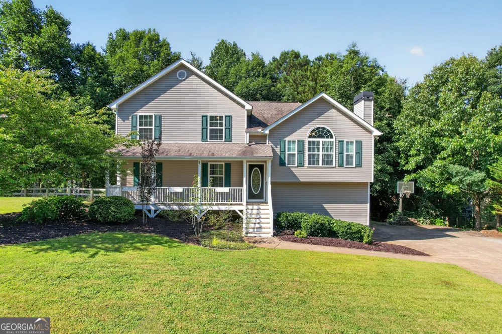 115 Nelson Ridge DR Ball Ground, GA 30107