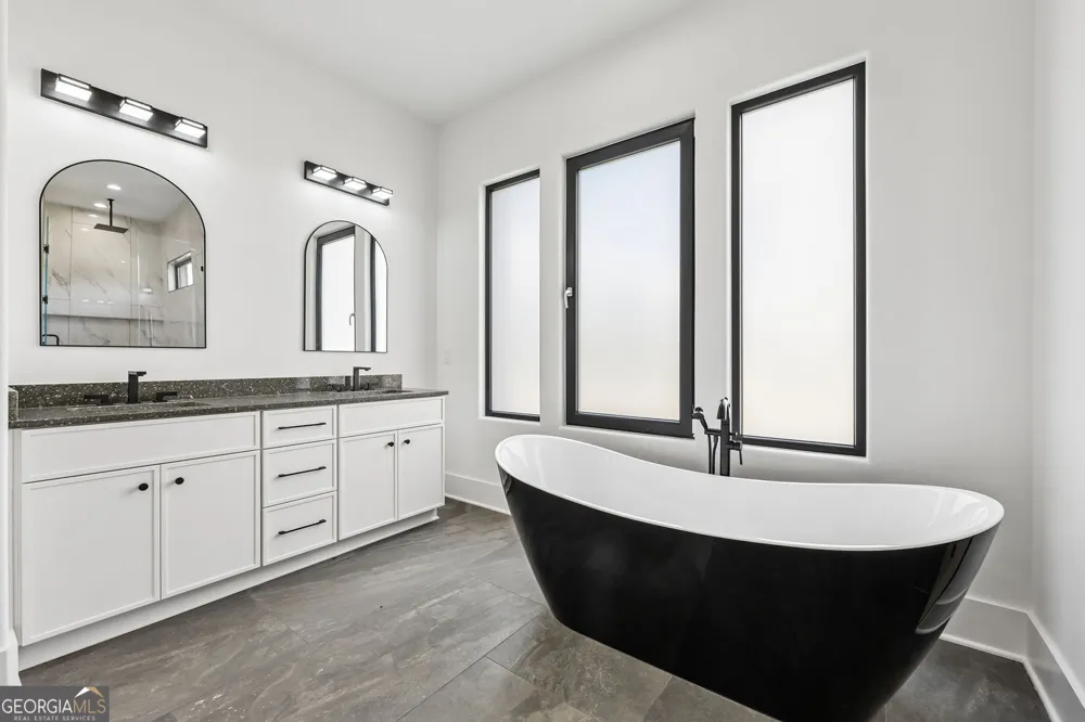 156 Rocky Ridge WAY Auburn, GA 30011
