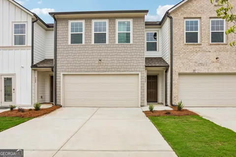 322 Dearborn DR