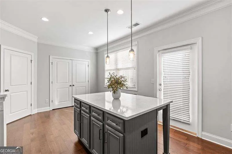 2767 Fullers ALY Kennesaw, GA 30144