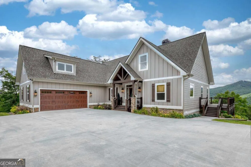 2368 Haven Heights RD Hiawassee, GA 30546