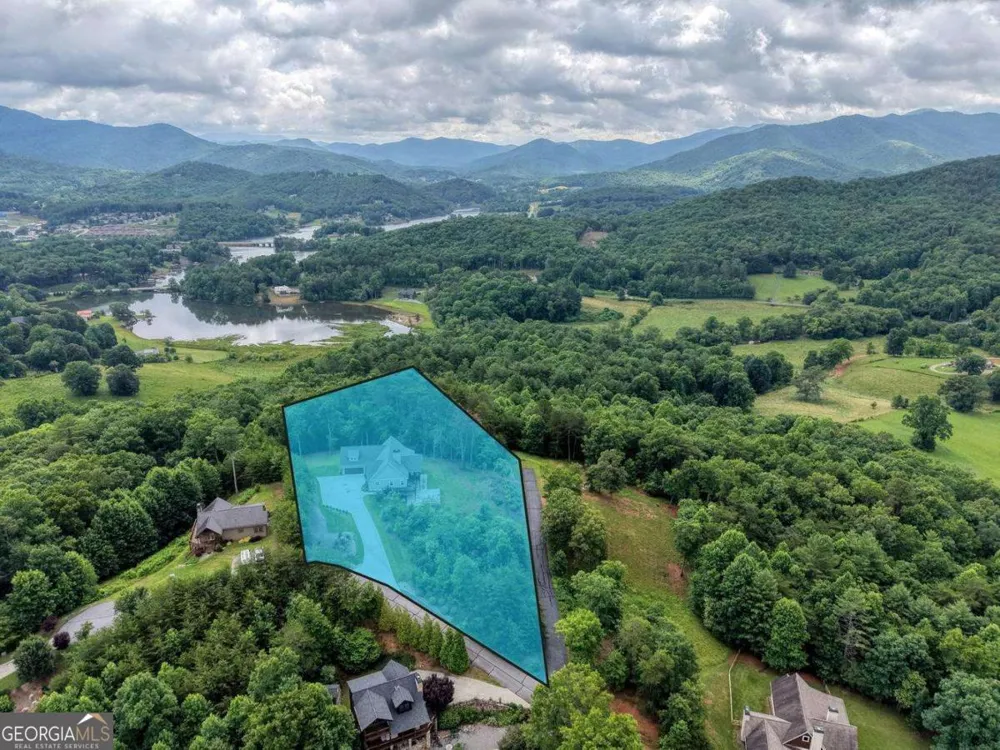 2368 Haven Heights RD Hiawassee, GA 30546