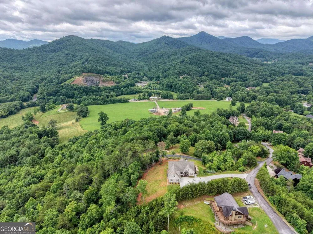 2368 Haven Heights RD Hiawassee, GA 30546
