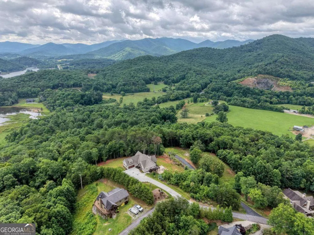 2368 Haven Heights RD Hiawassee, GA 30546