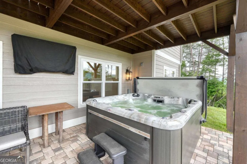 2368 Haven Heights RD Hiawassee, GA 30546
