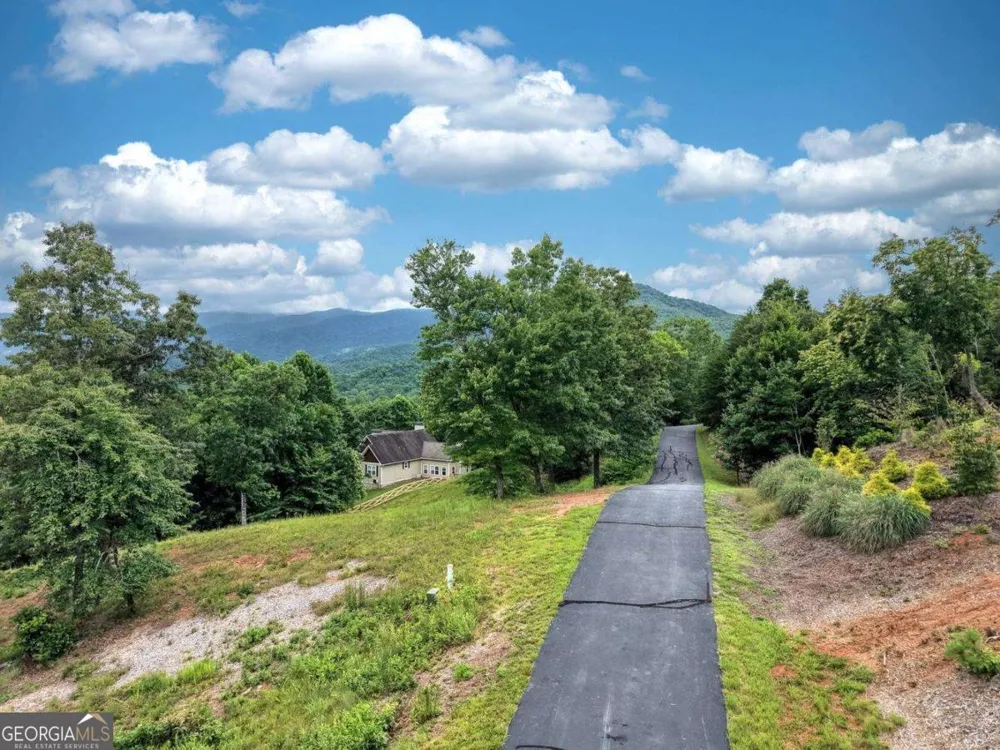 2368 Haven Heights RD Hiawassee, GA 30546