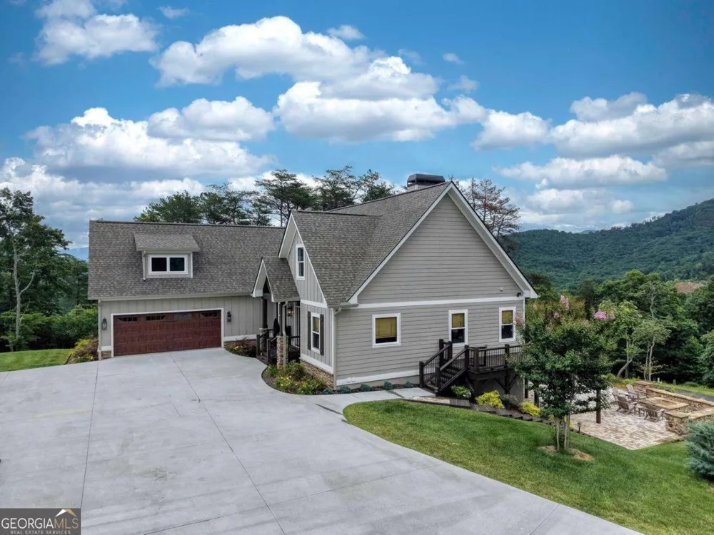 2368 Haven Heights RD Hiawassee, GA 30546