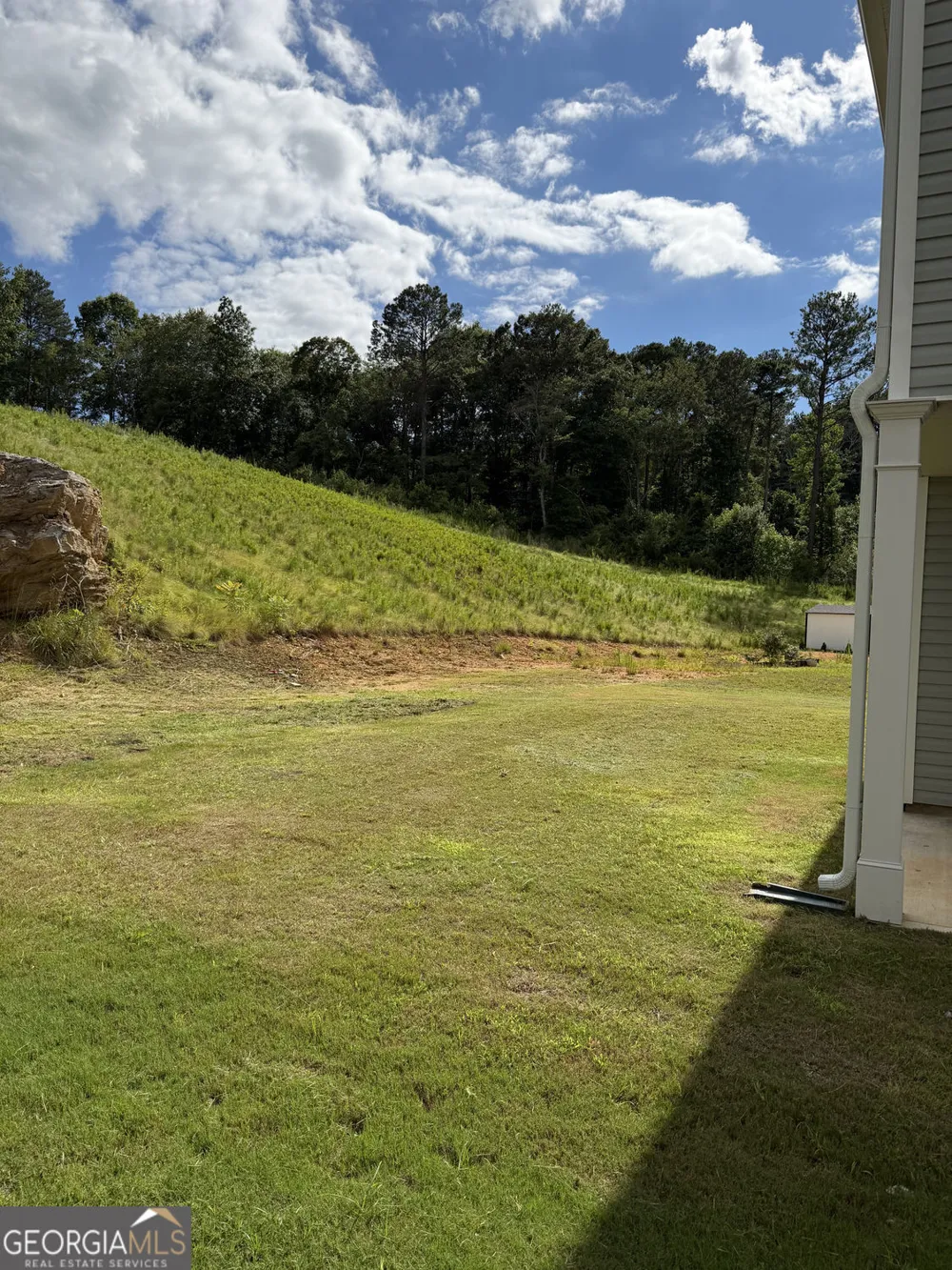 237 Sycamore DR Calhoun, GA 30701