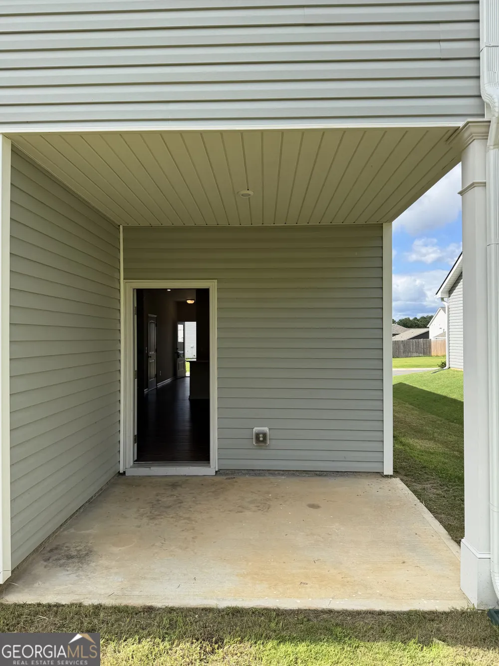 237 Sycamore DR Calhoun, GA 30701