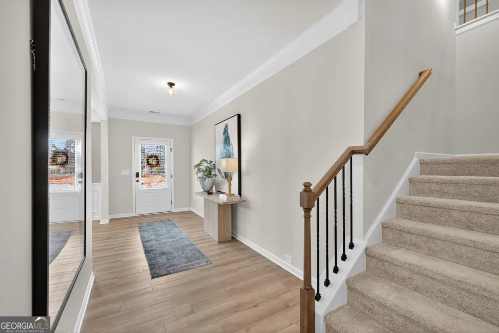 329 Bud ST Hoschton, GA 30548