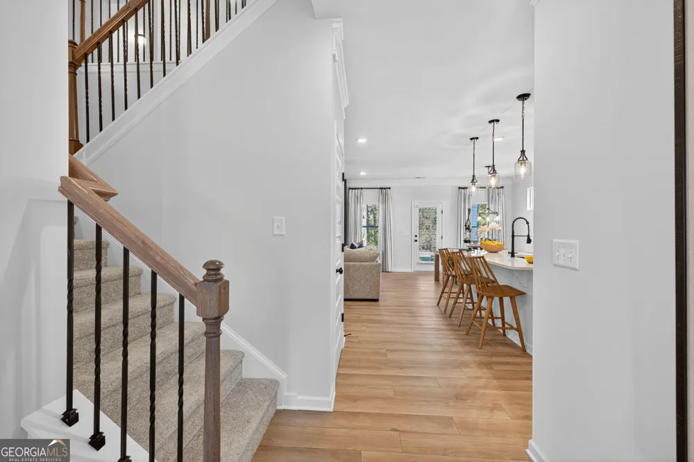 329 Bud ST Hoschton, GA 30548