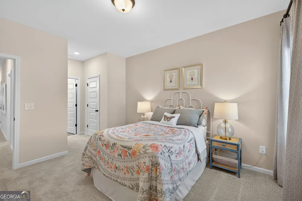 329 Bud ST Hoschton, GA 30548