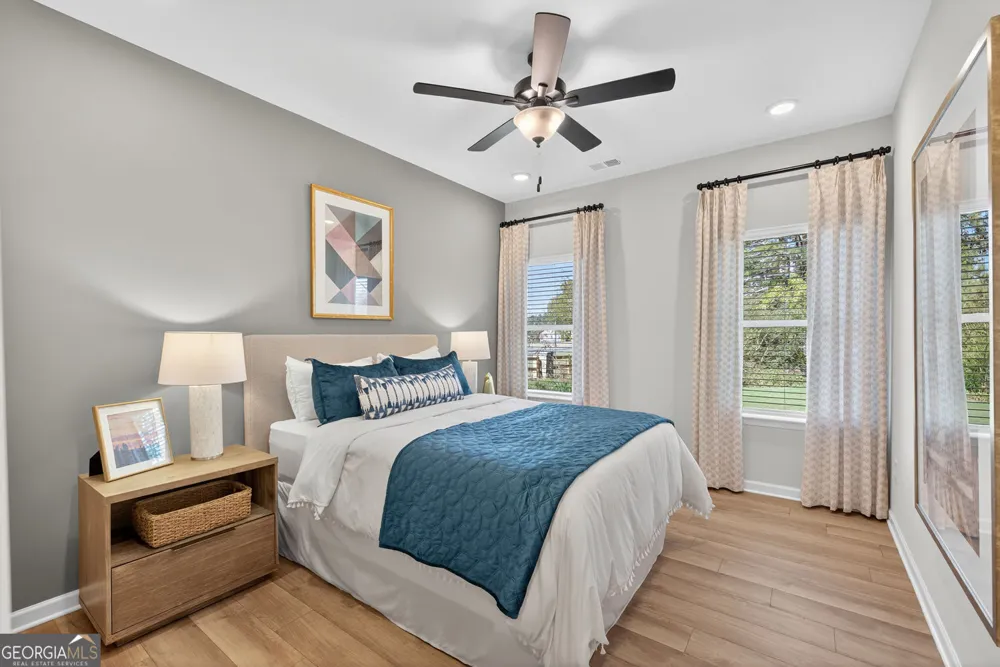 329 Bud ST Hoschton, GA 30548