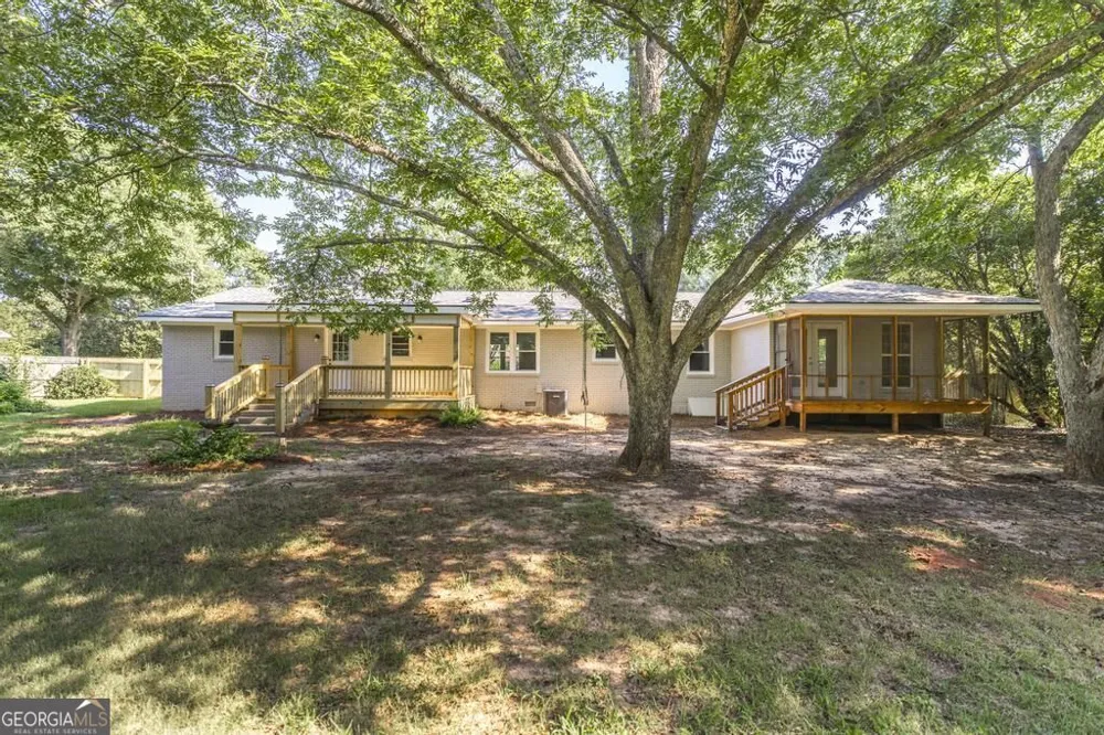 112 Conley DR Bonaire, GA 31005