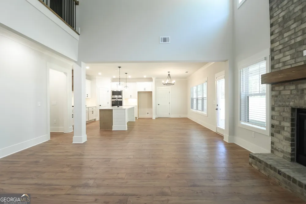 196 Weslyn DR Social Circle, GA 30025