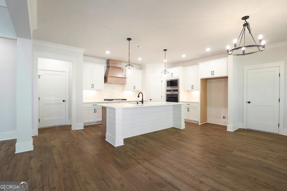 196 Weslyn DR Social Circle, GA 30025