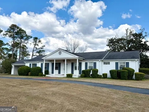 1206 Center DR