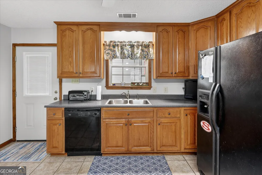 241 Waters Station RD Sylvania, GA 30467