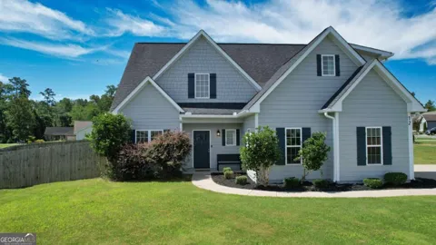 12 Pippin PL NE