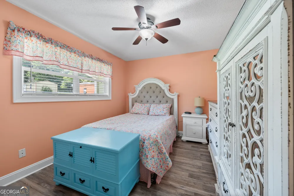 276 Roberts Point RD Jackson, GA 30233