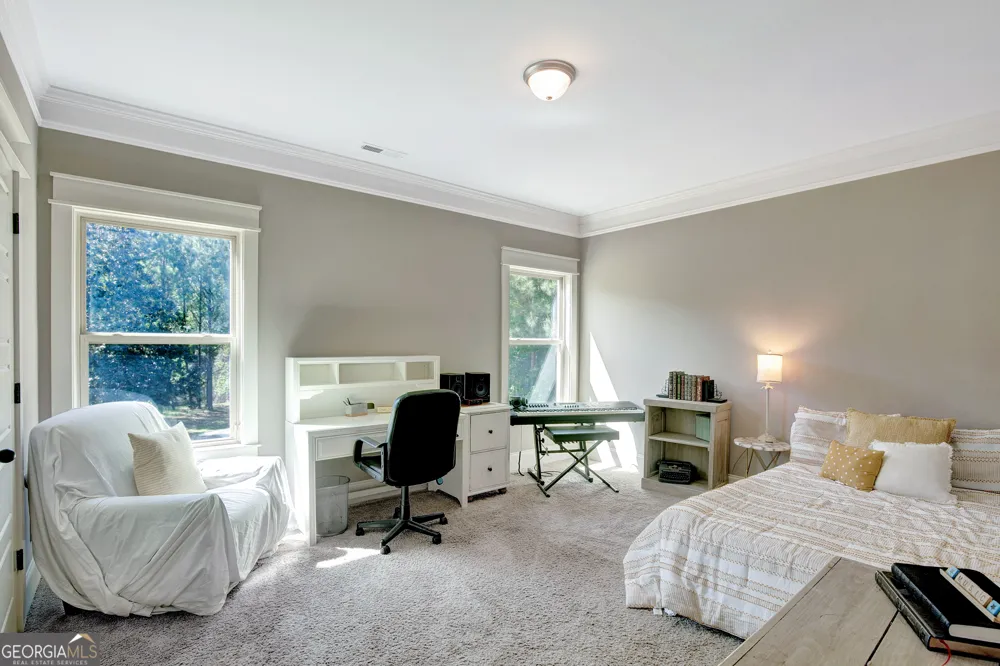 137 Kenmare ROW Tyrone, GA 30290