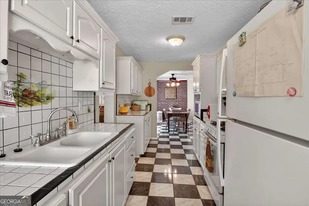 7433 Nicklesville RD NE Ranger, GA 30734