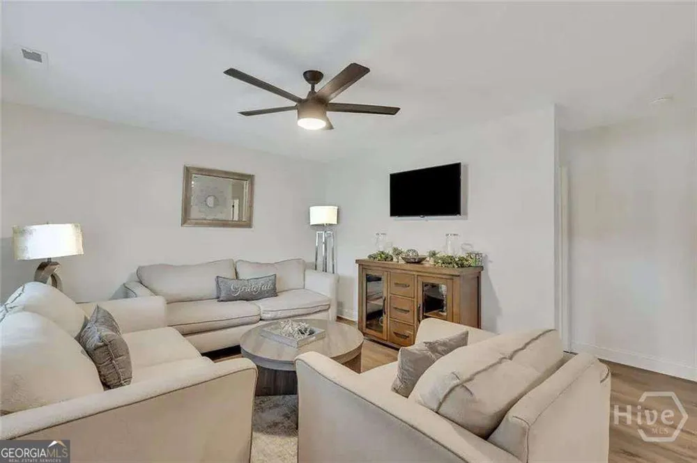 302 Manden RD Pooler, GA 31322