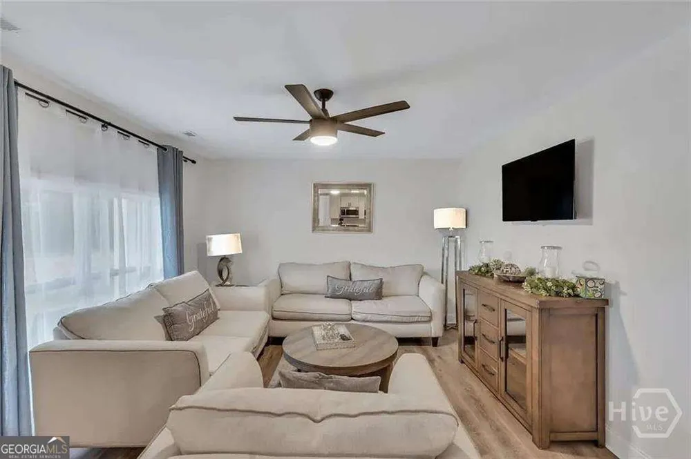 302 Manden RD Pooler, GA 31322
